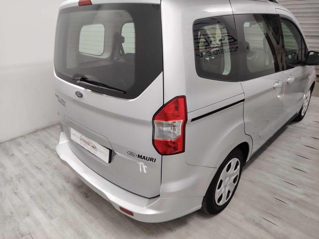 FORD TOURNEO COURIER 1.5 TDCI 75 CV TITANIUM - foto 4