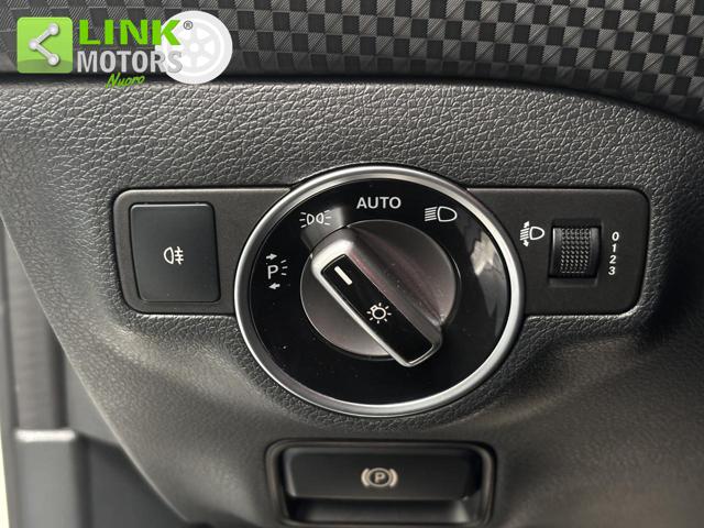 MERCEDES-BENZ A 180 D NIGHT EDITION SPORT - foto 14