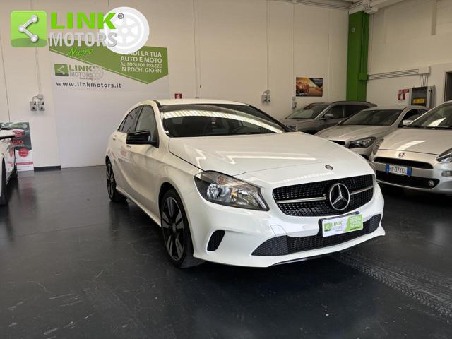 MERCEDES-BENZ A 180 D NIGHT EDITION SPORT - foto 7