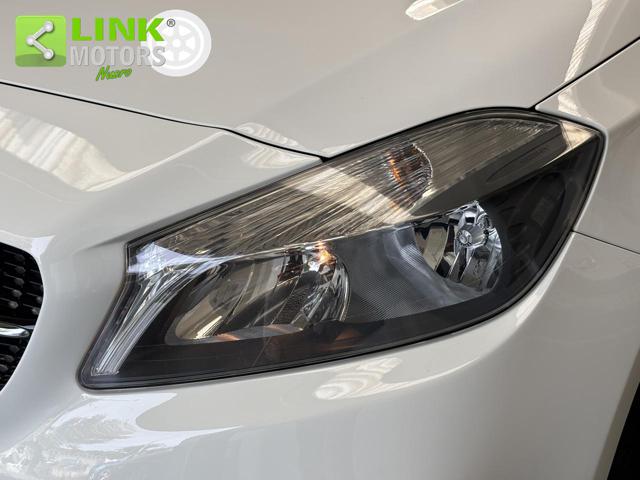 MERCEDES-BENZ A 180 D NIGHT EDITION SPORT - foto 9