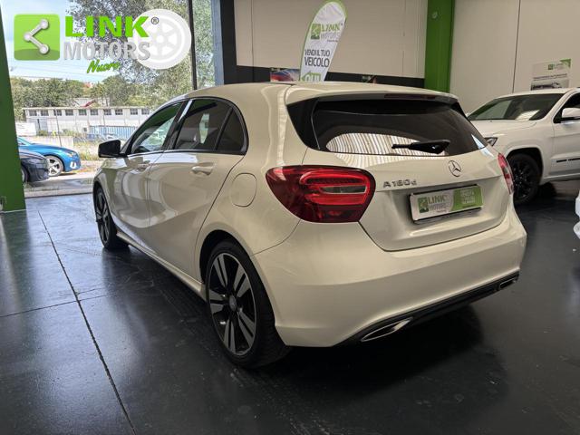 MERCEDES-BENZ A 180 D NIGHT EDITION SPORT - foto 3