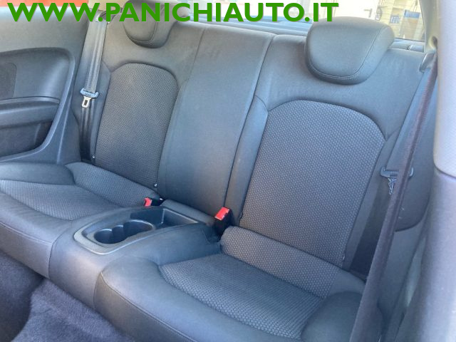 AUDI A1 1.2 TFSI ATTRACTION - foto 9