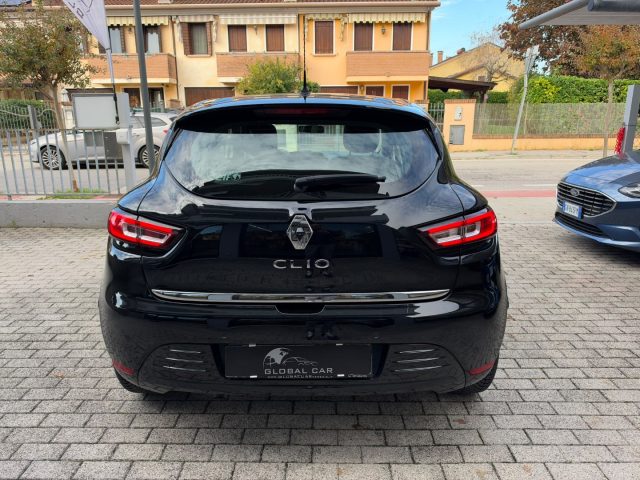 RENAULT CLIO DCI 8V 75 CV 5 PORTE MOSCHINO IN - foto 6