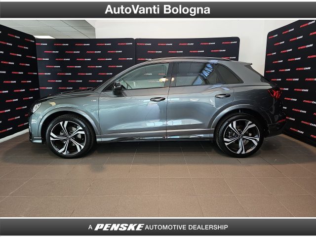 AUDI Q3 AUDI   35 2.0 TDI IDENTITY BLACK - foto 2