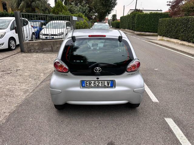 TOYOTA AYGO 1.0 12V VVT-I 5 PORTE ACTIVE CON - foto 3