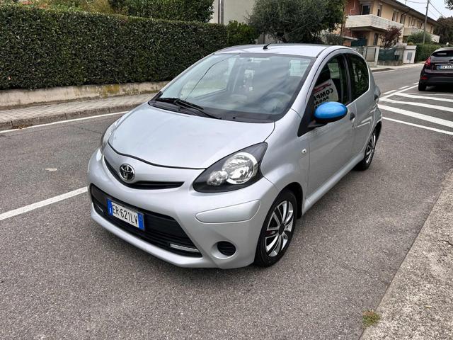TOYOTA AYGO 1.0 12V VVT-I 5 PORTE ACTIVE CON - foto 2