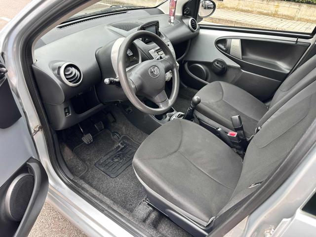 TOYOTA AYGO 1.0 12V VVT-I 5 PORTE ACTIVE CON - foto 6