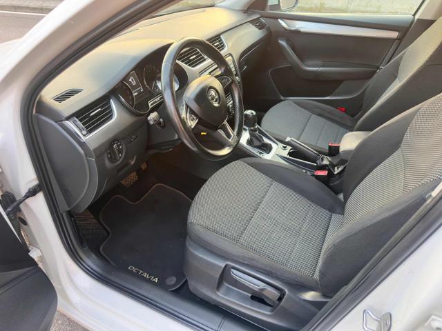 SKODA OCTAVIA 1.6 TDI CR 105 CV DSG WAGON ELEG - foto 11