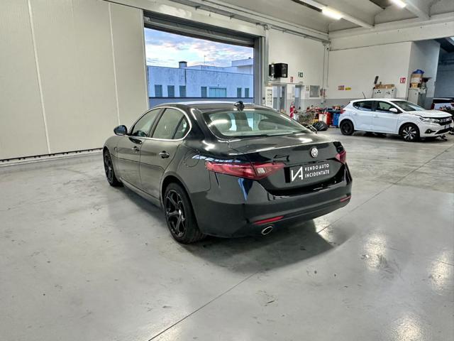 ALFA ROMEO GIULIA 2.2 TURBODIESEL 160CV AT8 EXECUT - foto 5