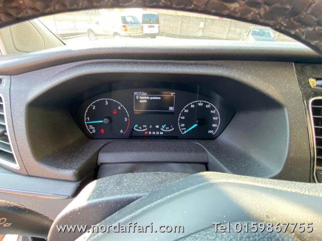 FORD Tourneo Custom - foto: 4