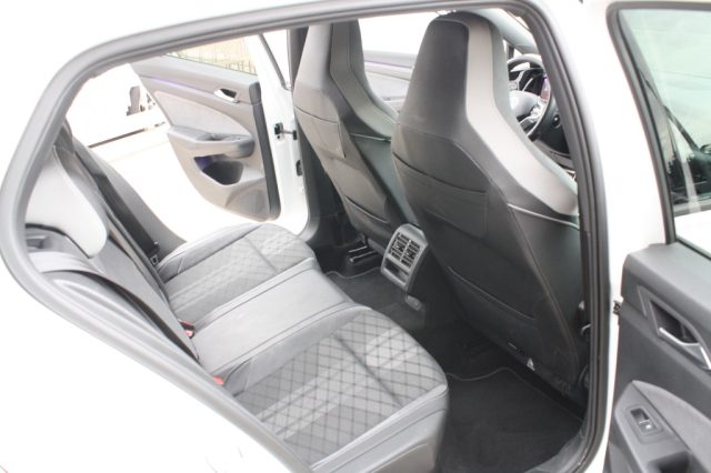 VOLKSWAGEN GOLF 1.5 ETSI 130 CV EVO ACT DSG R-LI - foto 11