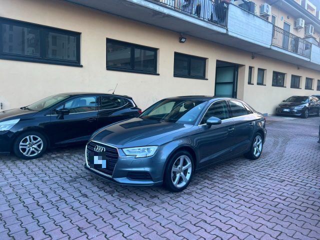 AUDI A3 SEDAN 1.5 TFSI COD S TRONIC BUSI