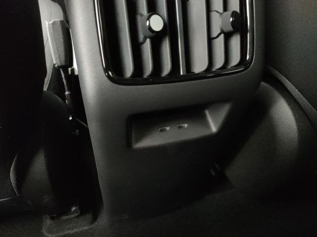 BYD DOLPHIN G DM-I 1.5 PHEV BOOST 212CV - foto 20