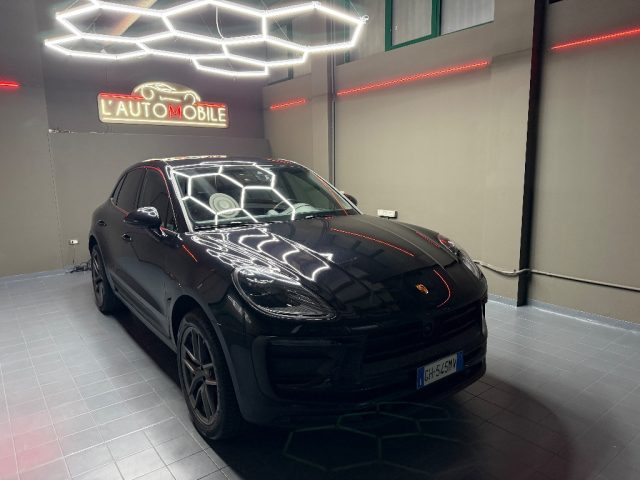 PORSCHE MACAN 2.0