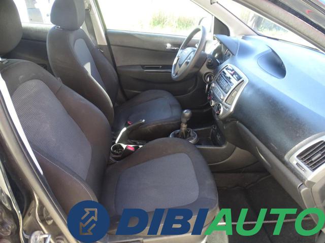 HYUNDAI I20 1.1 CRDI 5P. SOUND EDITION - foto 11