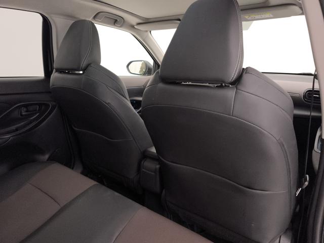 TOYOTA YARIS CROSS 1.5H LOUNGE FWD 116CV E-CVT - foto 27