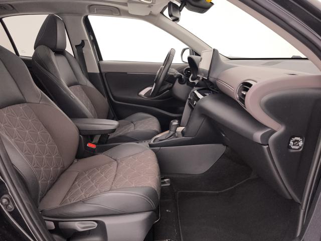 TOYOTA YARIS CROSS 1.5H LOUNGE FWD 116CV E-CVT - foto 30