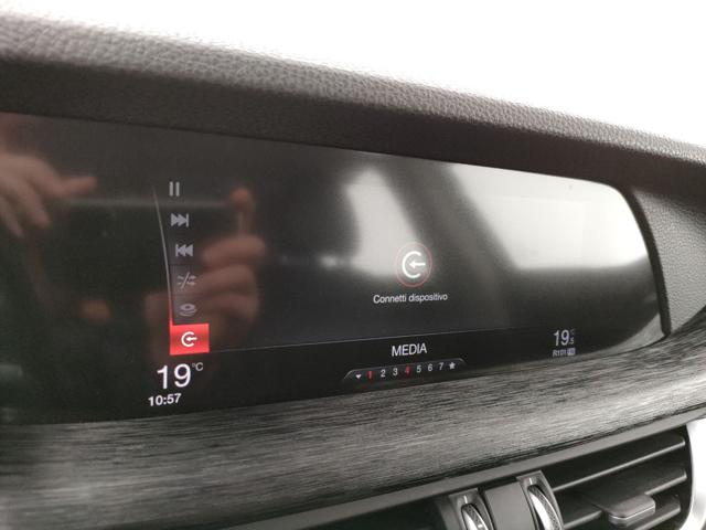 ALFA ROMEO STELVIO 2.2 TURBODIESEL 210 CV AT8 Q4 EX - foto 12