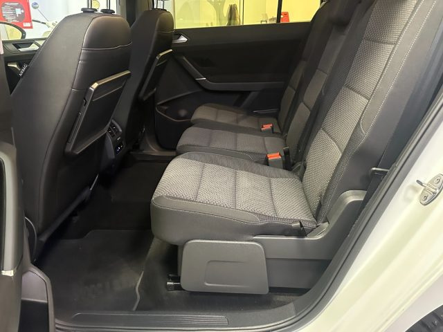 VOLKSWAGEN TOURAN 2.0 TDI SCR DSG 7POSTI BLUEMOTIO - foto 12