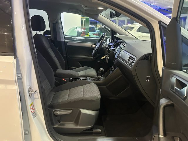 VOLKSWAGEN TOURAN 2.0 TDI SCR DSG 7POSTI BLUEMOTIO - foto 11