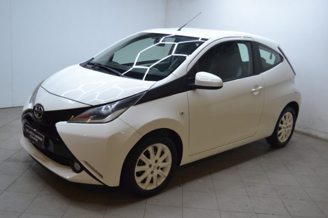 TOYOTA AYGO 1.0 VVT-I 69 CV 3 PORTE X-CLUSIV