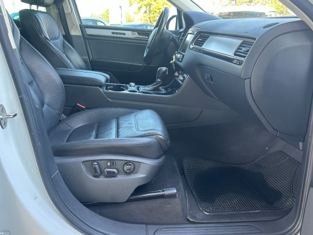VOLKSWAGEN TOUAREG 3.0 TDI 204 CV TIPTRONIC BLUEMOT - foto 13