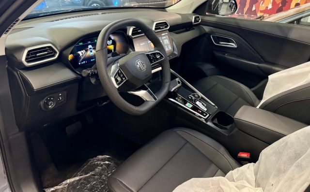 MG ZS 1.5 HYBRID+ LUXURY AUTO - foto 7