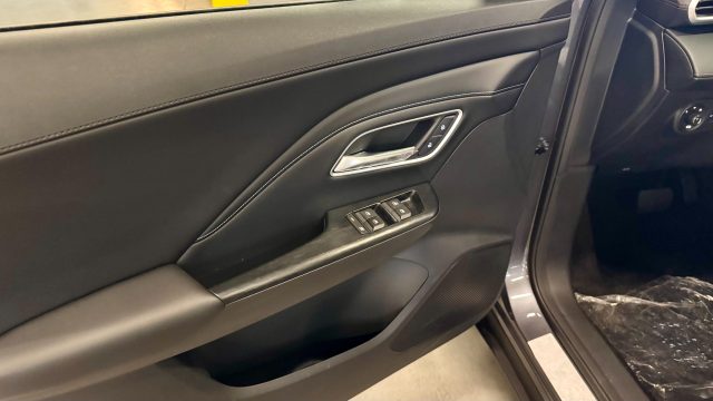 MG ZS 1.5 HYBRID+ LUXURY AUTO - foto 14