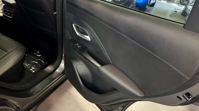 MG ZS 1.5 HYBRID+ LUXURY AUTO - foto 16