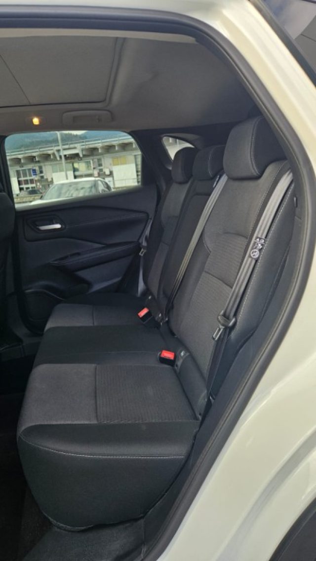 NISSAN QASHQAI MHEV 140 CV N-CONNECTA - foto 17