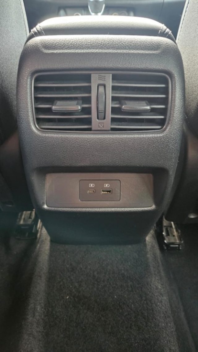 NISSAN QASHQAI MHEV 140 CV N-CONNECTA - foto 15
