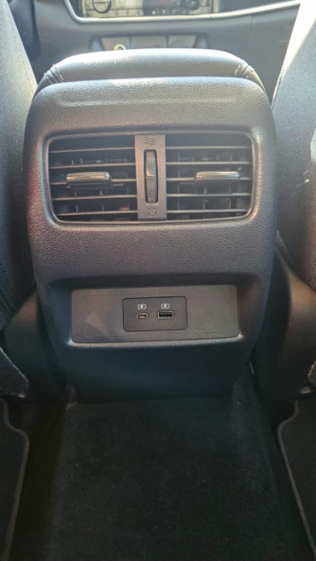 NISSAN QASHQAI MHEV 158 CV XTRONIC N-CONNECTA - foto 16