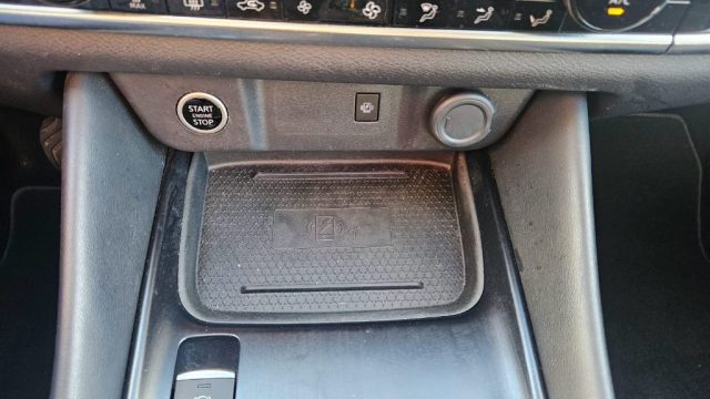 NISSAN QASHQAI MHEV 158 CV XTRONIC N-CONNECTA - foto 9