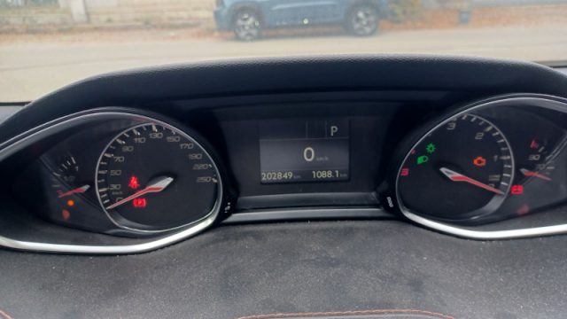 PEUGEOT 308 BLUEHDI 150 S&S EAT6 SW GT LINE - foto 5