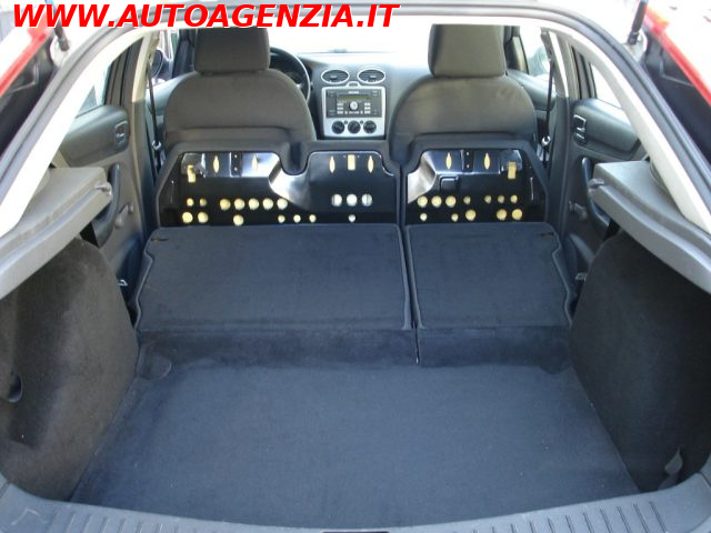 FORD FOCUS 1.6 TDCI (90CV) 5P. (POCHI KM) - foto 18