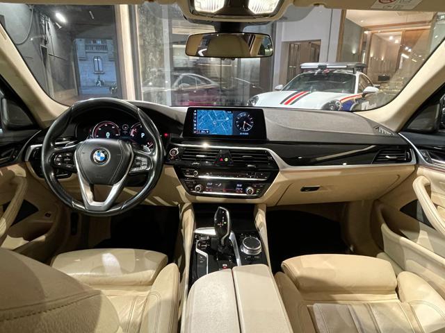 BMW 530 D TOURING LUXURY*X COMMERCIANTI" - foto 10