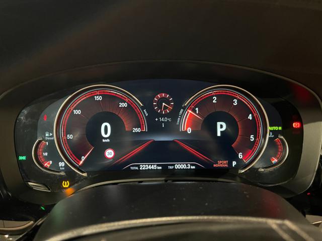 BMW 530 D TOURING LUXURY*X COMMERCIANTI" - foto 29