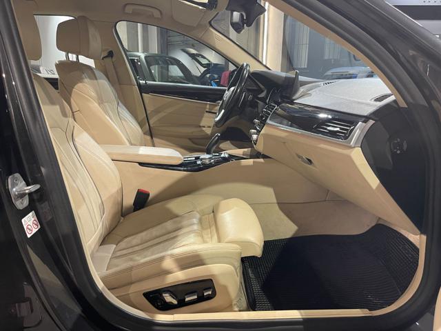 BMW 530 D TOURING LUXURY*X COMMERCIANTI" - foto 8