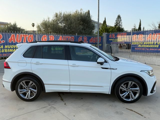 VOLKSWAGEN TIGUAN 2.0 TDI  R-LINE TETTO APRIBILE - foto 5