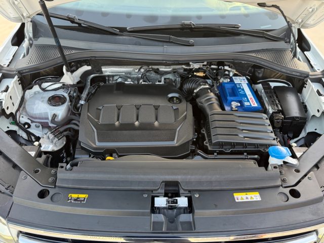 VOLKSWAGEN TIGUAN 2.0 TDI  R-LINE TETTO APRIBILE - foto 13
