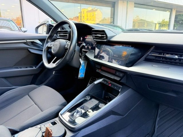 AUDI A3 SPB 35 TFSI S TRONIC S LINE EDIT - foto 13