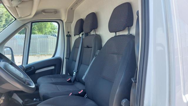 CITROEN JUMPER 35 BLUEHDI 140 S&S PLM-TA FURGON - foto 7