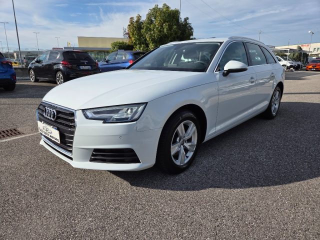 AUDI A4 AVANT 35 TDI S TRONIC BUSINESS