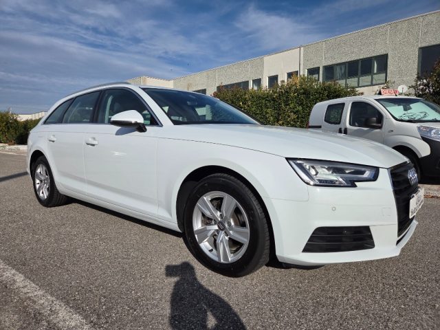 AUDI A4 AVANT 35 TDI S TRONIC BUSINESS - foto 3