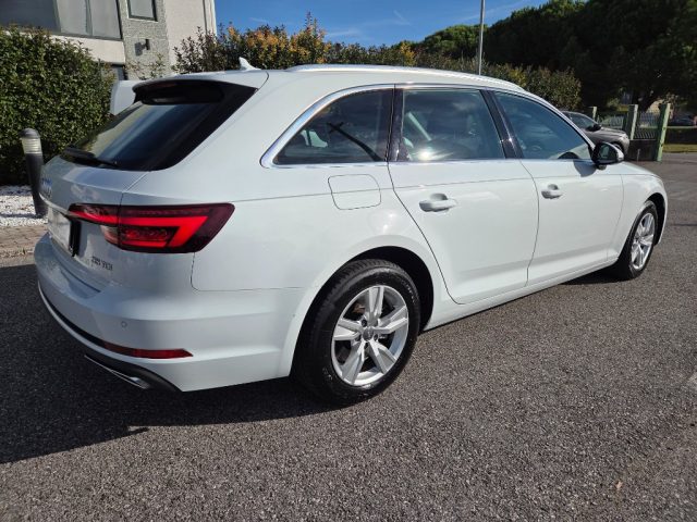 AUDI A4 AVANT 35 TDI S TRONIC BUSINESS - foto 4