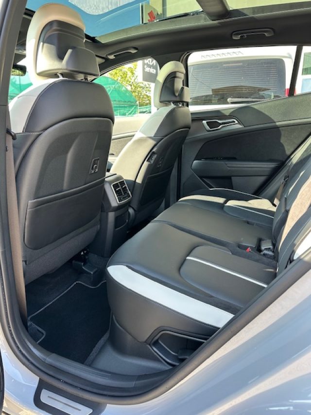 KIA SPORTAGE 1.6 TGDI HEV AWD AT GT-LINE PLUS - foto 15