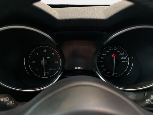 ALFA ROMEO STELVIO 2.2 TURBODIESEL 210 CV AT8 Q4 SU - foto 8
