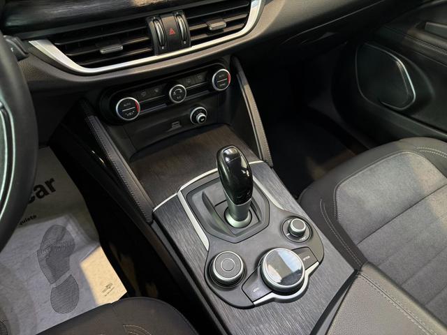 ALFA ROMEO STELVIO 2.2 TURBODIESEL 210 CV AT8 Q4 SU - foto 11