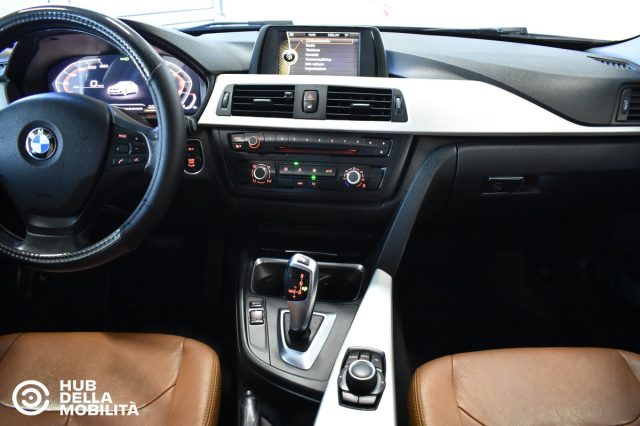 BMW 318 D BUSINESS AUT. - foto 11