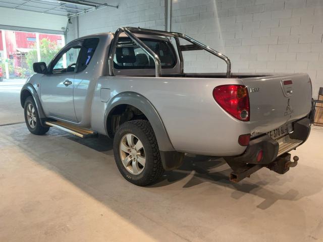 MITSUBISHI L200 2.5 DI-D/136CV CLUB CAB INTENSE - foto 2